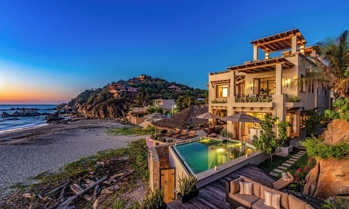 Santa Maria Huatulco Villa | Premium Beachfront Villa - Southern Oaxacan Coastn