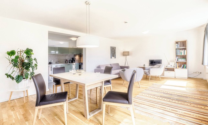 Muncheberg Apartment | Premium Family apartment in the Trebnitz guest house