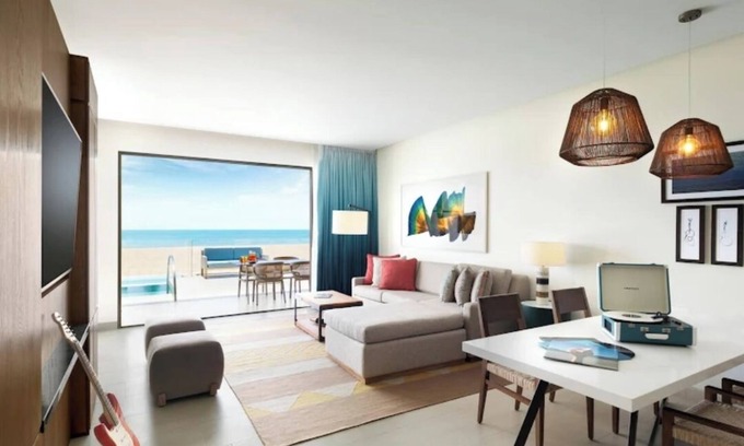 Los Cangrejos II y III Resort | Presidential 2 BR Suite Hard Rock Hotel and resort in Cabo San Lucas