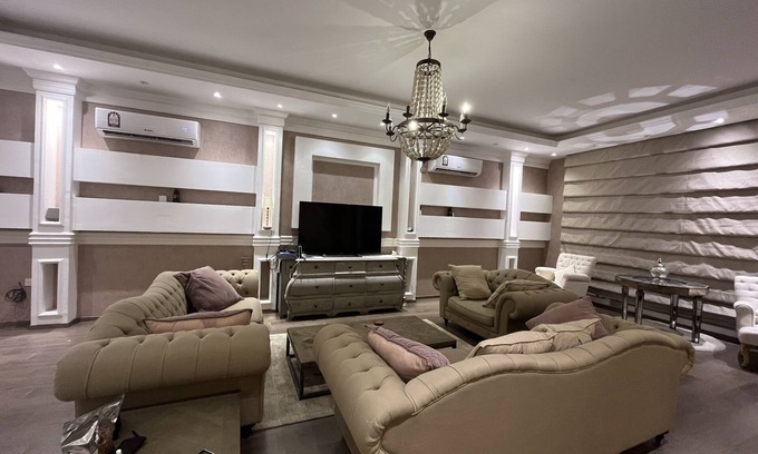 Navy Yard House | Presidential 2BR/2.5BTH Townhouse Suite on the Waterfront