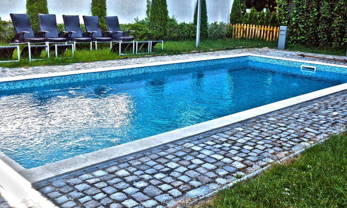Trakata Apartment | Prestige deluxe suite - apartment in luxury building with swimming pool