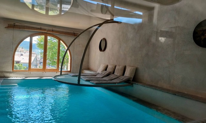 Mostuejouls House | Prestige Gîte Soleilo: Sun, Water & Spa – Sauna, Hammam, Indoor Pool 5