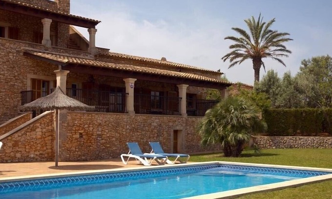 Felanitx Villa | Pretty and calm house, 1km away from the beach