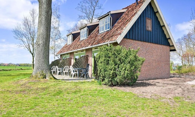 Eibergen House | Pretty Holiday Home in Eibergen with Garden