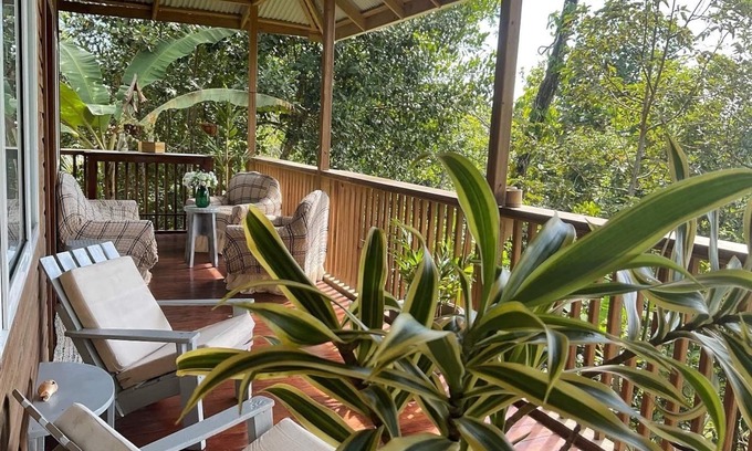 Isla Bastimentos House | Pretty House Bastimentos Bocas del Toro 2 Rooms