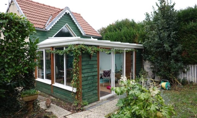 Rueil-Malmaison House | Pretty house with garden 2 steps from the forest in Rueil-Malmaison