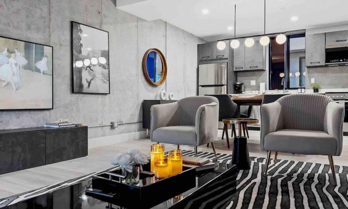 Flagler Village Apartment | Pretty Rola 204 Upscale Spacious 1B1B Apt w King Bed at Downtown Ft Lauderdale