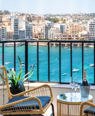 Tower Road Apartment | Prime Location 3BR Apartment with Stunning View by ArcoBnb