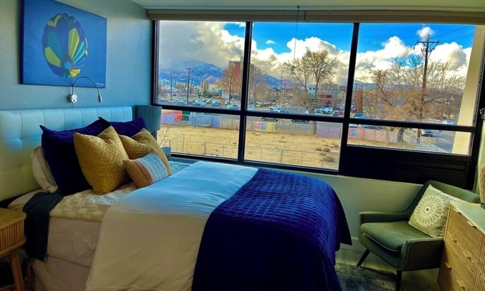 Downtown Reno Condo | Prime Location Studio Downtown! Top Amenities: Gym, Pool, Hot Tub & More!
