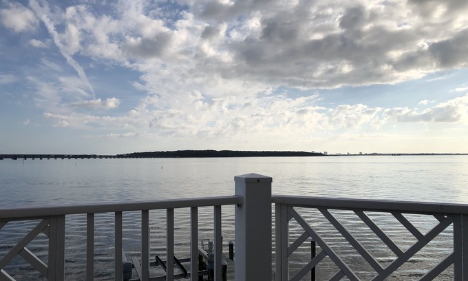 Ocean Pines House | Prime summer wk at 2K+ price drop. 6 BR/5.5Ba/Elevator/4 Decks/Views!n5 stars