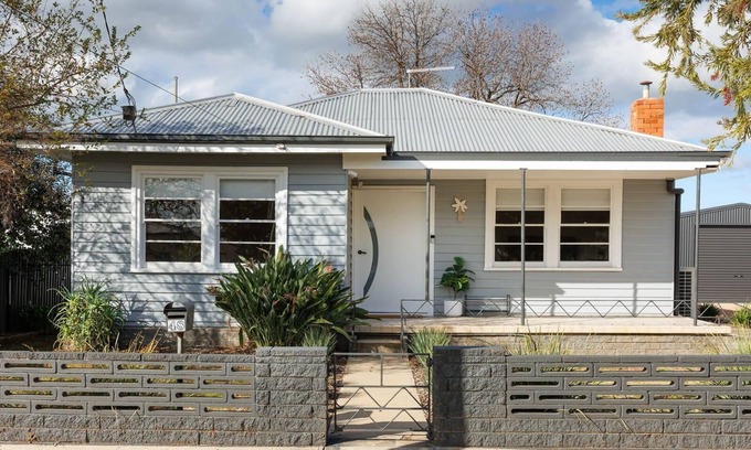 Wodonga House | Prince's Place on William - Gorgeous renovated three bedroom cottage in Wodonga