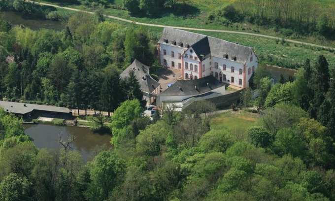 Bollendorf Hotel | Prisma Hotel Burg Bollendorf