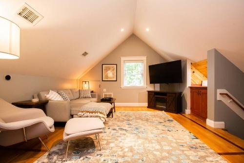 Dorchester Apartment | Pristine 1bed In Savin Hill