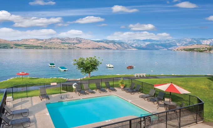 Chelan Resort | Pristine beauty and a multiplicity of outdoor activities!
