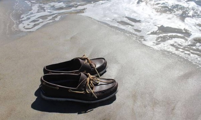 Moody House | Pristine Four Season Family Beach House. Walk to Beaches, Restaurants & Trolley.