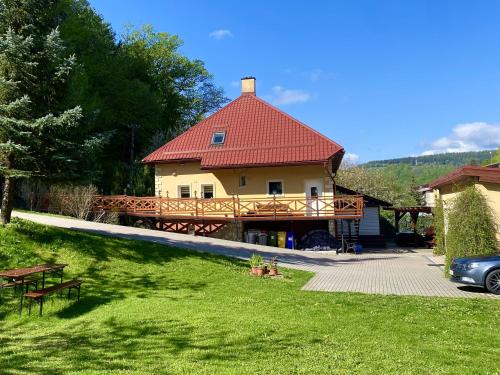 Kremnica House | Privát Adriana