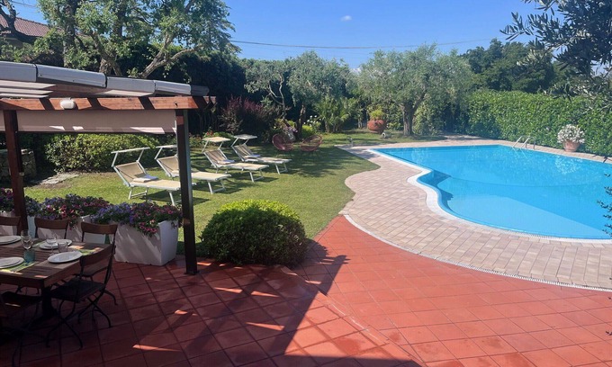 Santarcangelo di Romagna Villa | Private Villa with private pool, WIFI, A/C, sauna, TV, patio, panoramic view, close to Rimini