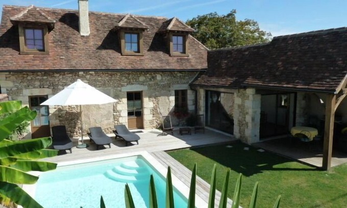 Saint-Crepin-d'Auberoche Cottage | Private swimming pool (heated in season), peace and quiet, charming house : Chez Milou