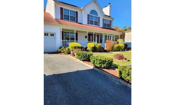 Gordon Heights House | Private 2 bedroom basement w/private entrance