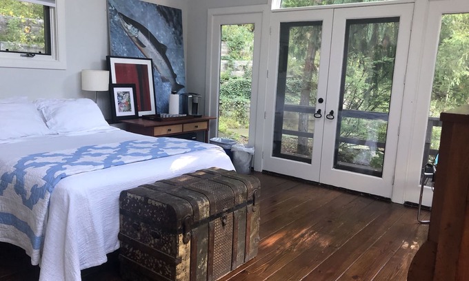 New Preston House | Private Annex/Former Artist Studio