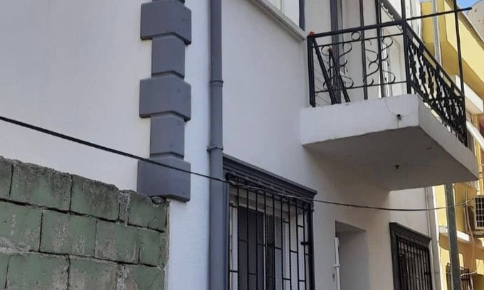 Ayvalik City Center Apartment | Private Apartment with Balcony Terrace