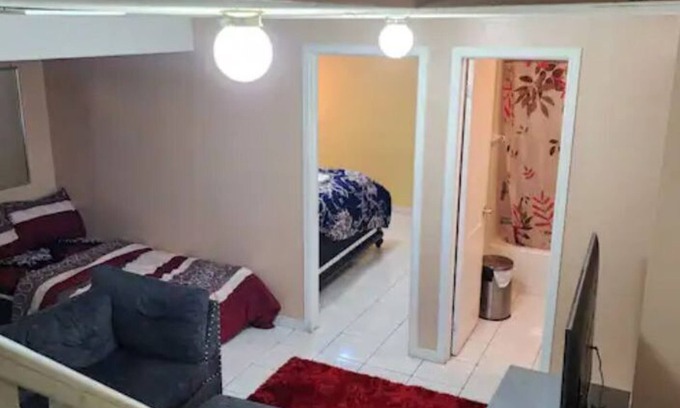 Brampton House | Private Basement in Brampton wit Private Entrance