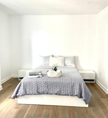 Coral Way House | Private bedroom in Miami - Coral Gables 601