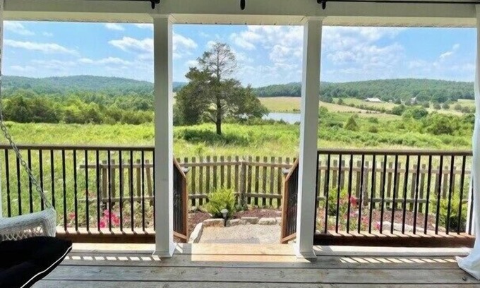 Fredericktown Cottage | Private Cottage, King Bed, Kitchenette, Views for mile, Bon Fire, Hike, Fish