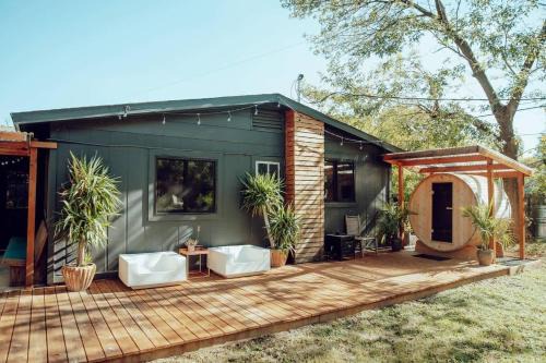 North Austin Civic Association House | Private Cowboy Pool Sauna Fully Fenced Backyard