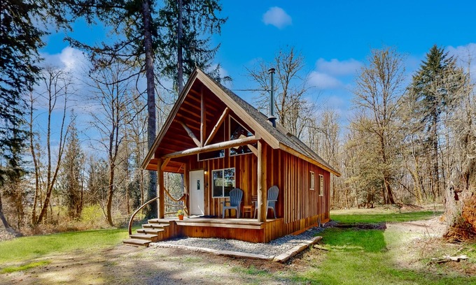 Toledo House | Private dog-friendly home near creek & minutes from I-5 with firepit