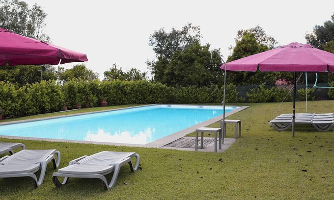 Amares Cottage | Private farmhouse with pool, games room and large garden