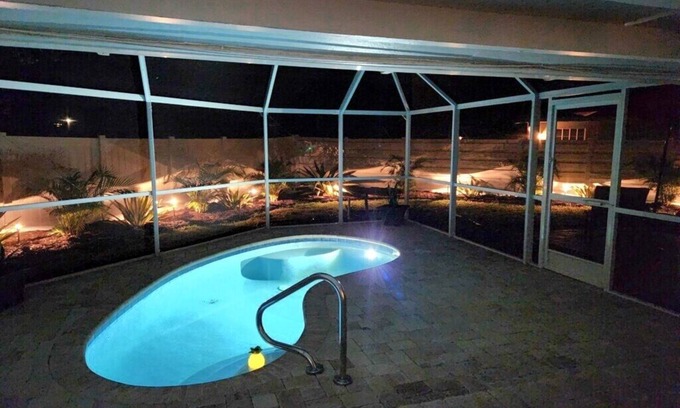 Gulf Gate Estates House | Private fenced 2/2 open plan with heated pool in Gulf Gate 2 mi to Siesta Key!
