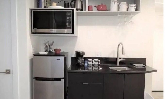 Mount Olympus House | Private Floor with a View.nHosted By Realtor