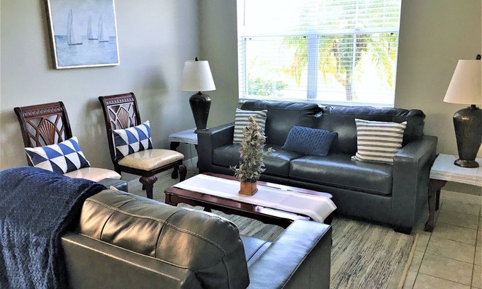 Windwood Bay House | Private Haven - 5 bedroom, 4.5 bath, Free Pool Heat, Free BBQ Grill