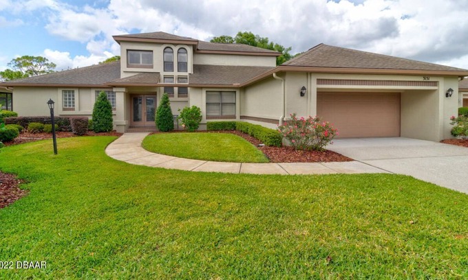 Samsula-Spruce Creek House | Private Home - Gated - Golf - Pool - Fly-in