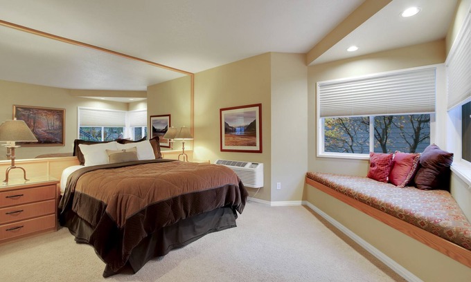 Century West Hotel | Private, hotel style suite in Bend with access to fitness center.