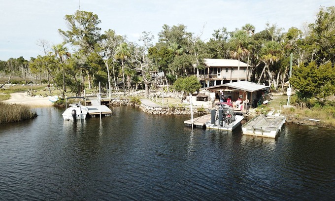 Homosassa Cabin | Private Island Cabin on The River. Boat Access Only.