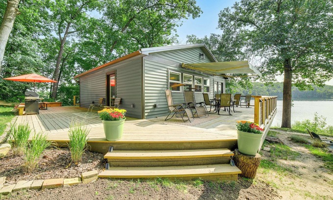 Smyrna Cabin | Private Island: Home in Belding w/Dock & Grill!