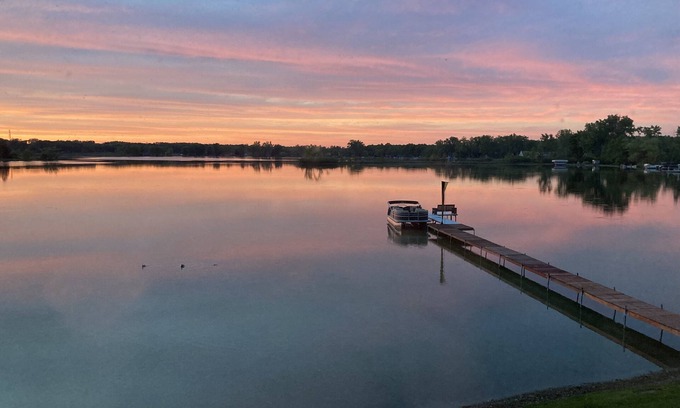 Hamburg Township House | Private lakefront home 30 minutes from downtown Ann Arbor!