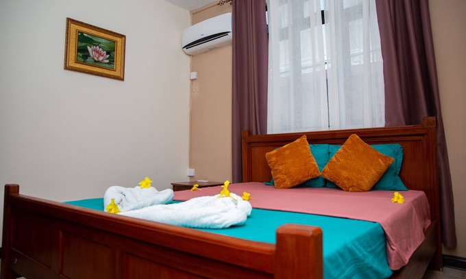 Calebasses Apartment | Private, modern 2 Bedrooms Apartment (perfect for 4 persons)