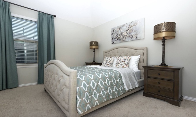 College Park Apartment | Private! New! Clean! Gated! Sleeps 5 guests. 2BR/1BA, Fast WiFi, Free Parking.