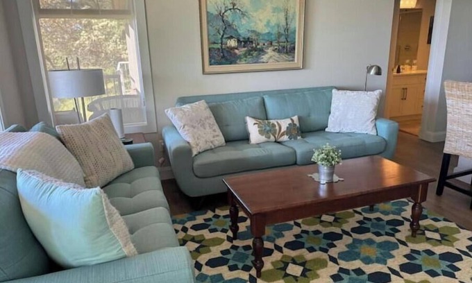 Departure Bay Bed & Breakfast | Private oasis with ocean views!