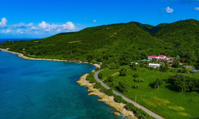Estate Sprat Hall Bed & Breakfast | Private Ocean View Balcony