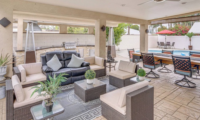 Reseda House | Private Pool + Sauna: Pet-Friendly Reseda Retreat!