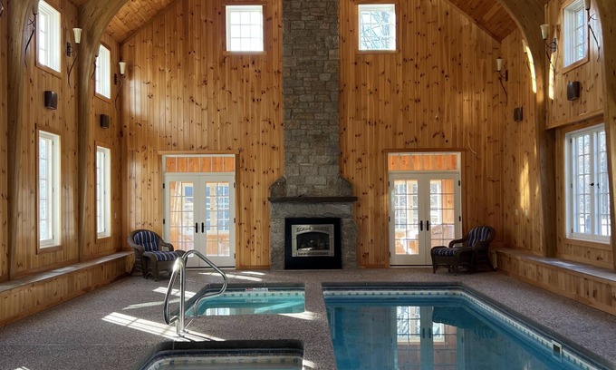 Barre House | Private Resort Like Getaway - Close to Wachusett Mountain Ski Resort!