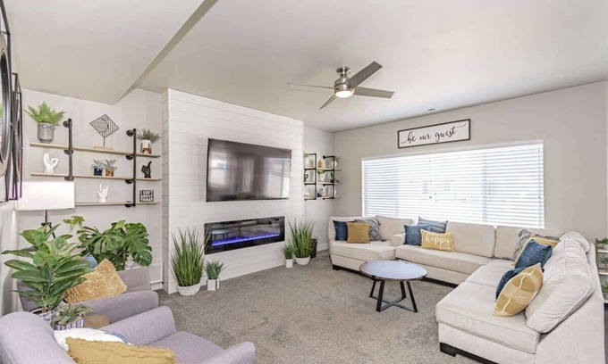 Rexburg House | Private Rexburg 5 Bedroom Home with Bonus Loft The