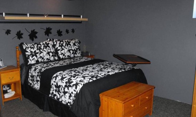 Saint Thomas Resort | Private room ∙ 1 guest