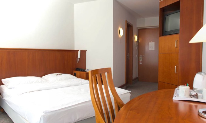 Oberloßnitz Resort | Private room ∙ 1 guest