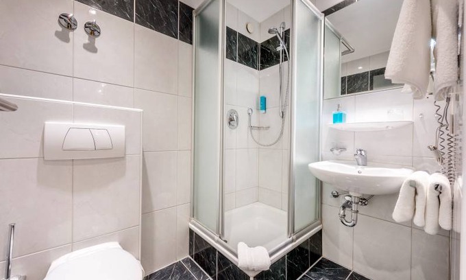 Bretten Resort | Private room ∙ 1 guest