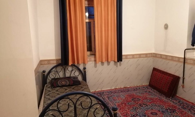 Maḩmūdābād Nemūneh Resort | Private room ∙ 1 guest